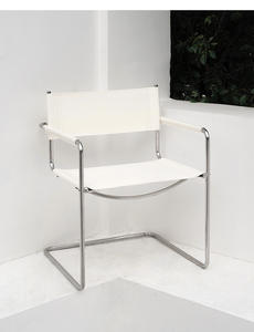 モダンミッドセンチュリーダイニングチェア、カフェ家具、ステンレススチール、北欧風高級チェア、フェイクレザーキッチンチェア - Product Image 5