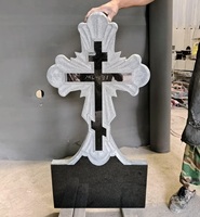 Pierre tombale verticale personnalisée en granit gris naturel avec design de croix orthodoxe européenne