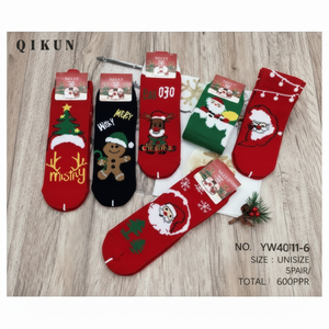 Calcetas de Navidad con Rabito de Piel de conejo calzino para Navidad con Diseño de Conejo - Product Image 1