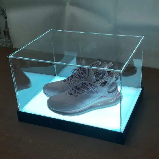 Boîtes de présentation de chaussures en acrylique transparent assemblé avec fabricant d'usine avec lumière LED pour le stockage