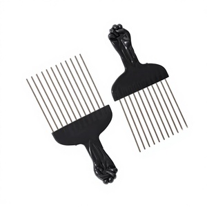 Peigne à aiguilles en acier 850 Insert Barber avec manche en plastique, peigne afro, best-seller transfrontalier pour coiffures lissées - Product Image 1