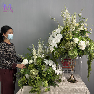 Top classement personnalisé taille <span class=keywords><strong>et</strong></span> couleur blanc <span class=keywords><strong>noir</strong></span> mélangé fleur boule pièce maîtresse pour la décoration <span class=keywords><strong>de</strong></span> <span class=keywords><strong>Table</strong></span> <span class=keywords><strong>de</strong></span> mariage - Product Image 4