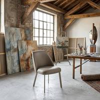 Chaise de salle à manger en cuir PU grain de bois avec cadre en métal pour maison élégante, villa, restaurant, salle d'exposition