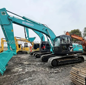 Excavatrice sur chenilles hydraulique Kobelco SK350D d'occasion, modèle 2022, 20 tonnes, godet de 1 m³, état d'origine, en stock - Product Image 5