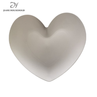 Assiette de présentation ronde en plastique PP durable de 13 pouces, design nordique moderne pour les mariages et les fêtes - Marque DLT, vente en gros