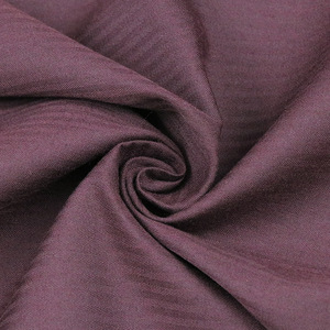 Vải lót túi TC8020 Polyester Cotton 100d*45s 110*76 đen trắng kẻ xương cá dùng cho quần áo, túi xách - Product Image 4