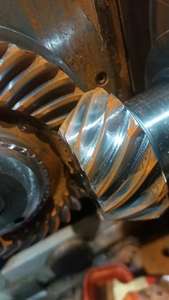 비표준 맞춤형 대형 헬리컬 베벨 기어 좌측 회전 내마모성 단조 20CrMnMo 연마 ISO9001 인증 - Product Image 3