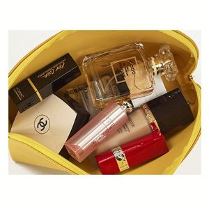 Sac de voyage Oxford à fermeture éclair pour femmes, sac de plage amusant et personnalisé pour le maquillage - Product Image 5