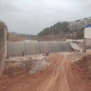 Hochleistungs-aufblasbarer Gummi-Wehr damm, effiziente Hochwassers chutz barriere für Wasserschutz projekte - Product Image 3