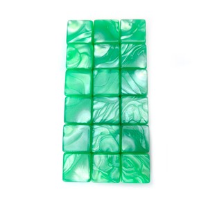 <span class=keywords><strong>Dés</strong></span> <span class=keywords><strong>à</strong></span> jouer verts vierges personnalisables en plastique rond <span class=keywords><strong>à</strong></span> 6 <span class=keywords><strong>faces</strong></span>, 16 mm, effet perle – Vente chaude - Product Image 3