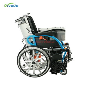 Fauteuil roulant manuel pliable et inclinable en alliage d'aluminium léger de haute qualité pour personne handicapée - Product Image 4