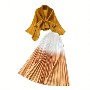 Conjuntos Casuales de Invierno para Mujer, Blusa Holgada con Tiras, Falda Plisada de Cintura Alta, Conjunto de Ropa Americana al por Mayor - Product Image 5
