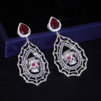 Nouveauté HipHop crâne glacé 925 argent sterling gravé sur le thème d'Halloween moissanite pierre précieuse pendentif boucle d'oreille ensemble de bijoux