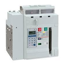 Disjoncteur d'air 3P 630A 415V AC avec affichage numérique, voyants lumineux et poignée de commande – Protection industrielle robuste - Product Image 2