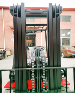 Chariot élévateur diesel, capacité de 2,5 tonnes, 3 tonnes, 4 tonnes, 5 tonnes, mât à 2 étages, hauteur de levage de 4,5 m, entièrement équipé avec configurations de marque - Product Image 3