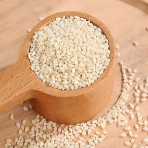 Grande quantité de graines de sésame blanc entières, bien traitées, pour usine de transformation des noix - Product Image 1