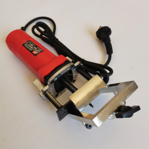 Nhà Máy Bán Buôn Di Động Thoát Nước Máng Xối Làm Của Nhãn Hiệu Upvc Cửa Sổ 45 Độ Khe Cắm Nước Máy Phay - Product Image 4