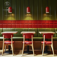 Modernes Holz-Esszimmer-Set mit quadratischen Lederstühlen, Tisch, Sofa und Sitzbank für Cafés und Restaurants