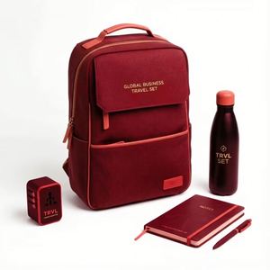 Ensemble cadeau d'affaires de luxe avec logo personnalisé, comprenant un sac en cuir, un carnet et une bouteille d'eau, pour la promotion de souvenirs - Product Image 3