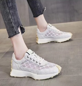 Nouvelles baskets d'été pour femmes de marque de créateurs, en mesh synthétique brodé, confortables, légères et respirantes - Product Image 5