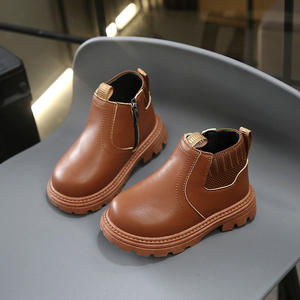 Nouvelles bottes en cuir pour filles et garçons, style britannique, semelle souple, automne et hiver 2025 - Product Image 4