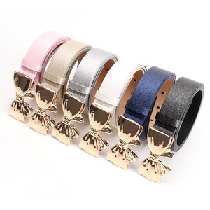 Nuova <span class=keywords><strong>Cintura</strong></span> da Donna in PU Lucido con Fibbia in Lega e Design a Fiocco Dorato Specchiato di Alta Qualità, Versatile per Jeans - Product Image 4