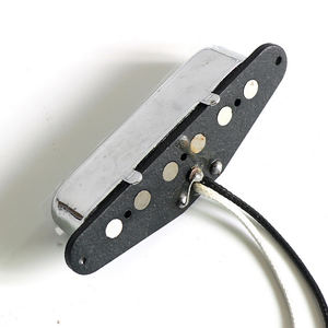 Micro de guitare vintage Alnico 2 à bobine simple pour manche, avec aimant à tige, couvercle en laiton, couleur <span class=keywords><strong>chrome</strong></span>/nickel, bobines en fibre plastique, fait main - Product Image 3