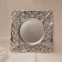 Assiettes jetables de luxe en plastique doré et argenté de 13 pouces carrées pour la décoration de table de fête, de mariage, d'événement à domicile