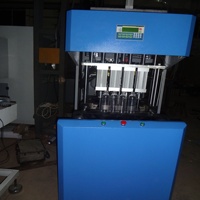 Machine de soufflage semi-automatique à deux postes 4c2L, modèle 666, pour bouteilles d'eau minérale et de boissons en PET, garantie 5 ans
