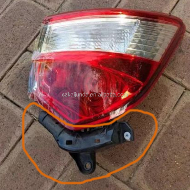 For Toyota 2015 Yaris 4d Tail Lamp  Vitz L 52156-52150 R 52155-52150 Rear Bumper Lamp Supporter