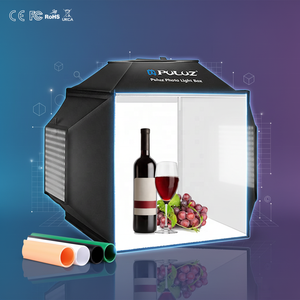 Boîte à Lumière Professionnelle PULUZ <span class=keywords><strong>Studio</strong></span> 40*40cm, Kit d'Éclairage <span class=keywords><strong>Photo</strong></span> en Nylon avec 4 Fonds Colorés - Product Image 1