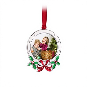Winko XMAS ORN Zinc Alloy <b>Photo</b> <b>Frame</b> Ornament Modern Elegant Design Eco-friendly for Features Holly Christmas Tree 5" Red - Product Image 1