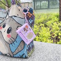 Eğlenceli Klasik Radyo Retro Teyp Kaydedici Plastik Çiftler İçin Hediye Anahtarlık Mini Kaydedilebilir Hafif Özelleştirilebilir Renkli Kolye