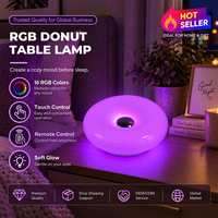 Lampe de bureau LED RGB tactile moderne nordique simple, type donut, pour décoration d'ambiance, salon, chambre, chevet, avec chargement Type-C