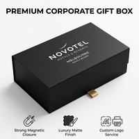 Boîte cadeau portable haut de gamme personnalisée pour bijoux avec doublure en éponge, fermeture magnétique, emballage carton et boîte de rangement pour vin rouge et parfum