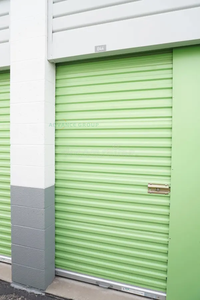 Porte de stockage commerciale enroulable anti-ouragan, résistante aux vents, en tôle, pour mini-entrepôt - Product Image 3