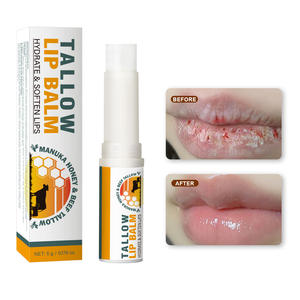 Baume à lèvres hydratant et nourrissant en profondeur, atténuant les ridules, éliminant les peaux mortes, prévenant les gerçures et les fissures. - Product Image 5