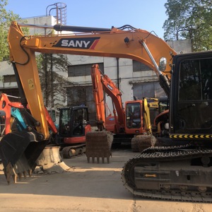 Excavateur d'occasion SANY SY215C-9 d'occasion Machine de construction sur chenilles Équipement de creusement Machines à vendre - Product Image 3