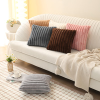 Nordic Cream Ins Style taie d'oreiller en peluche de lapin de couleur unie simple canapé chambre et maison/hôtel utiliser taie d'oreiller