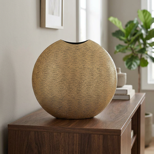 Nouveau vase de table moderne, fait main, avec texture côtelée, finition dorée, 12,5 pouces de hauteur, 8 pouces de largeur, pièce d'art décorative - Product Image 6
