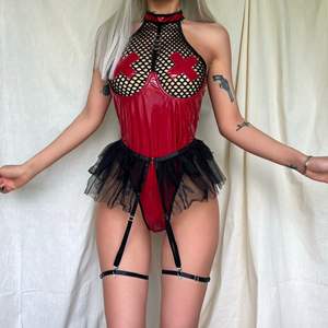 Body de Lencería Sexy de Dos Piezas con Volantes y Tirantes, Diseño de Red de Pesca 2023, Transparente, con Contraste - Product Image 3