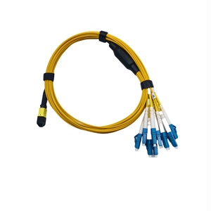 Cable Fanout de 12 núcleos MPO UPC a LC UPC SM Equipo de fibra óptica Fibra MPO APC a SC Patch Cord Hydra - Product Image 1