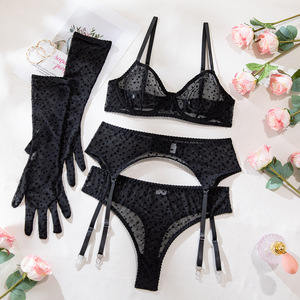 Ensemble de lingerie sexy ultra-fin et respirant à pois, soutien-gorge et culotte en maille transparente - Product Image 6