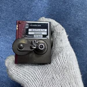 บล็อกไฮดรอลิก DAMCOC 160G2250 CB 2-PCV-R-T-H - Product Image 1