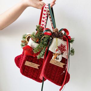 Chaussettes de Noël transfrontalières en laine tricotée décoratives avec ornements suspendus pour la décoration de l'arbre et les accessoires de mise en scène - Product Image 5