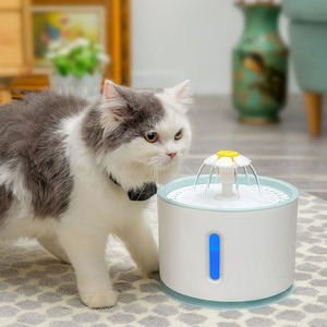 2.4L猫喷泉可更换过滤自动猫喷泉分配器活性炭宠物喷泉 - Product Image 5