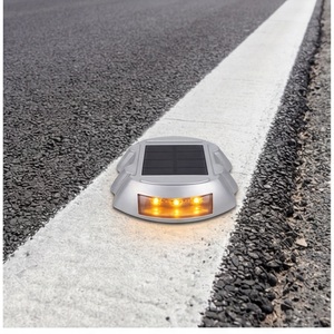 Delineateur de bord de voie haute luminosité, étanche, à LED solaire, en forme de fer à cheval, pour la signalisation routière résidentielle - Product Image 3