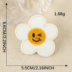 Insignia de dibujos animados palabras en inglés hombres parche bordado chándales parches de Velcro bordado parche de letras florales - Product Image 6