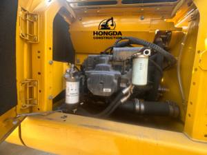 Excavatrice sur chenilles Komatsu PC210 à usage moyen avec moteur de haute qualité Pompe hydraulique Machines de construction - Product Image 5