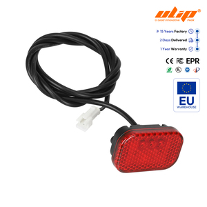 Feu arrière Kukirin G2 Pro DB avec vis et rondelles pour trottinette électrique d'origine – Pièces et accessoires de feux arrière - Product Image 1